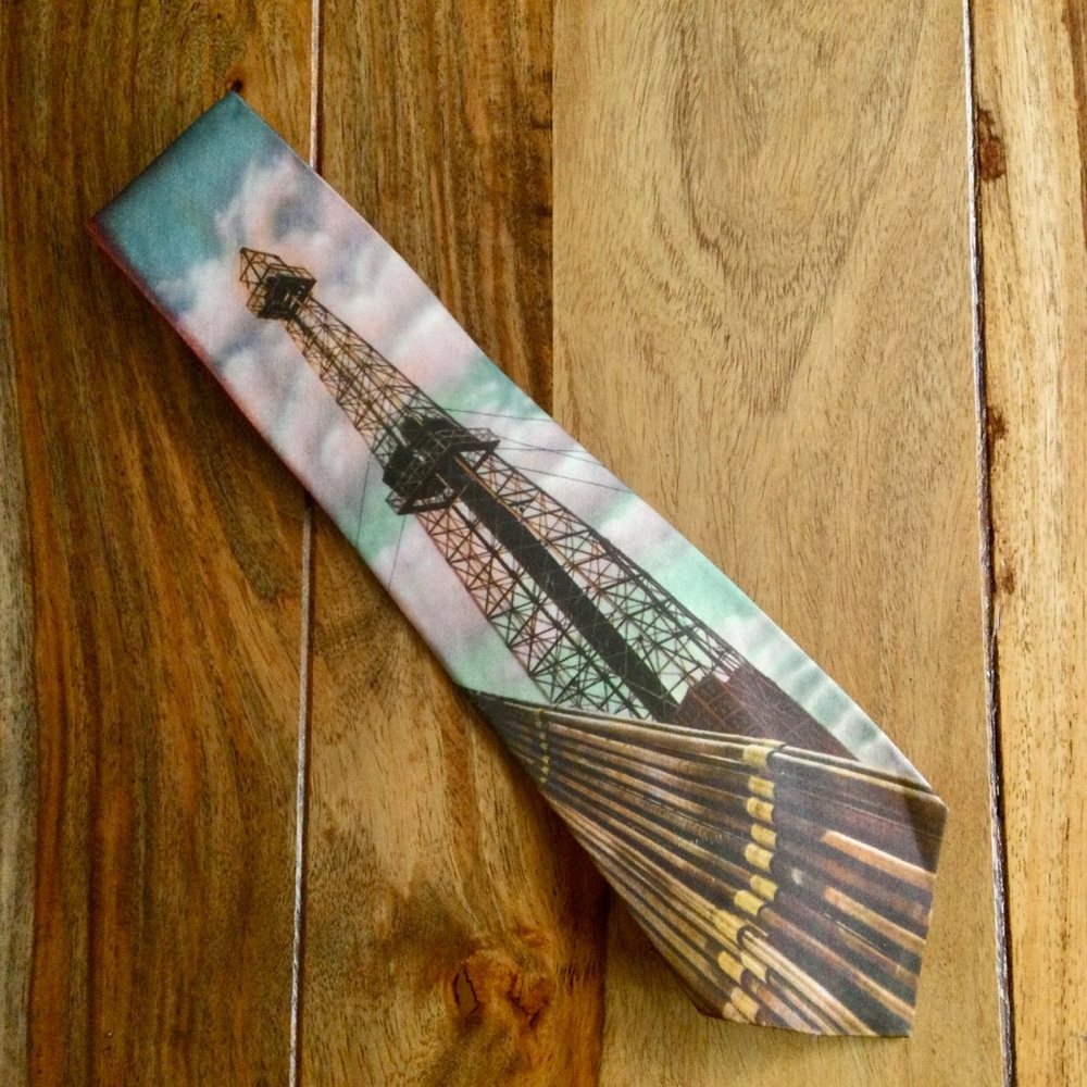 Oil Derrick Western Glory Penney's Towncraft Tie - Silk Screen Color Photo 1950s